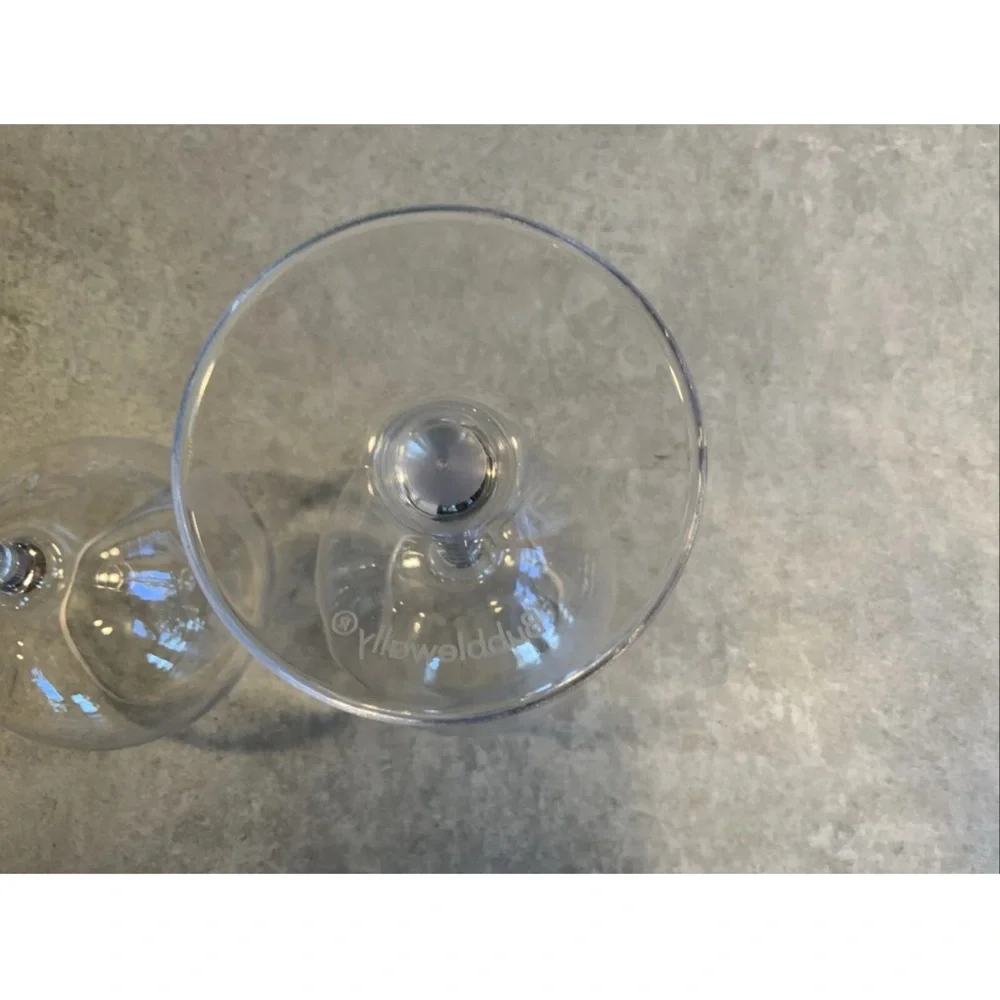 Floating Wine Glasses for Pool (Set of 2) - Pool Wine Glasses That Float
